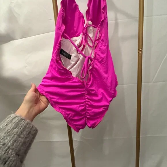 La Blanca Pink Plunge One-Piece Swimsuit – Size 12 (NWOT) - Picture 4 of 7